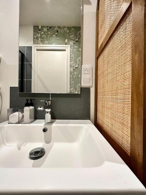 Chez Frida, Escapade Nimoise Apartment Nimes Ngoại thất bức ảnh